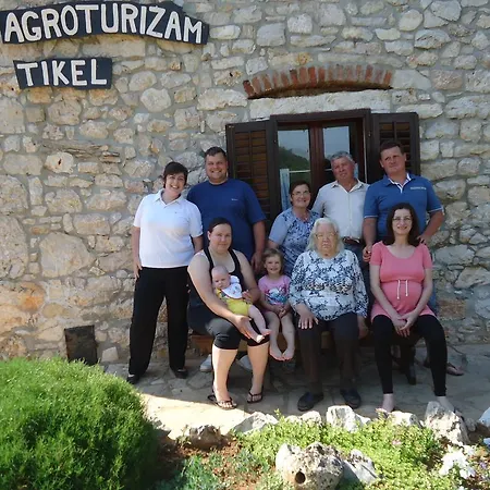 Tikel Karojba